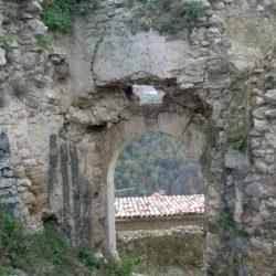 Portale d'ingresso al castello